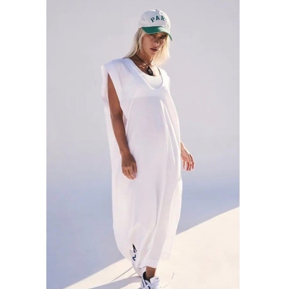 NWT Free People Carta Tee Shirt Midi